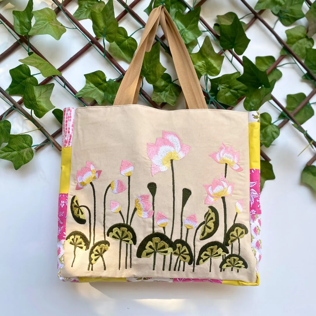 Floral embroidered cloth tote